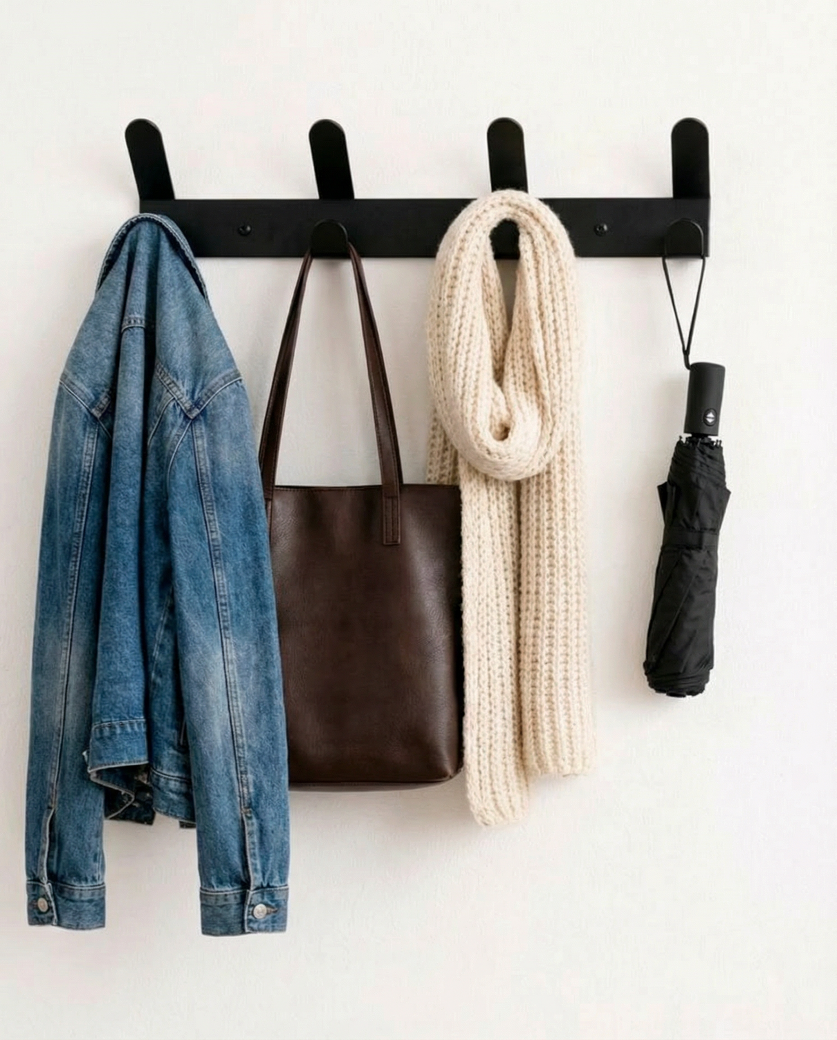 Perchero de metal Arvid